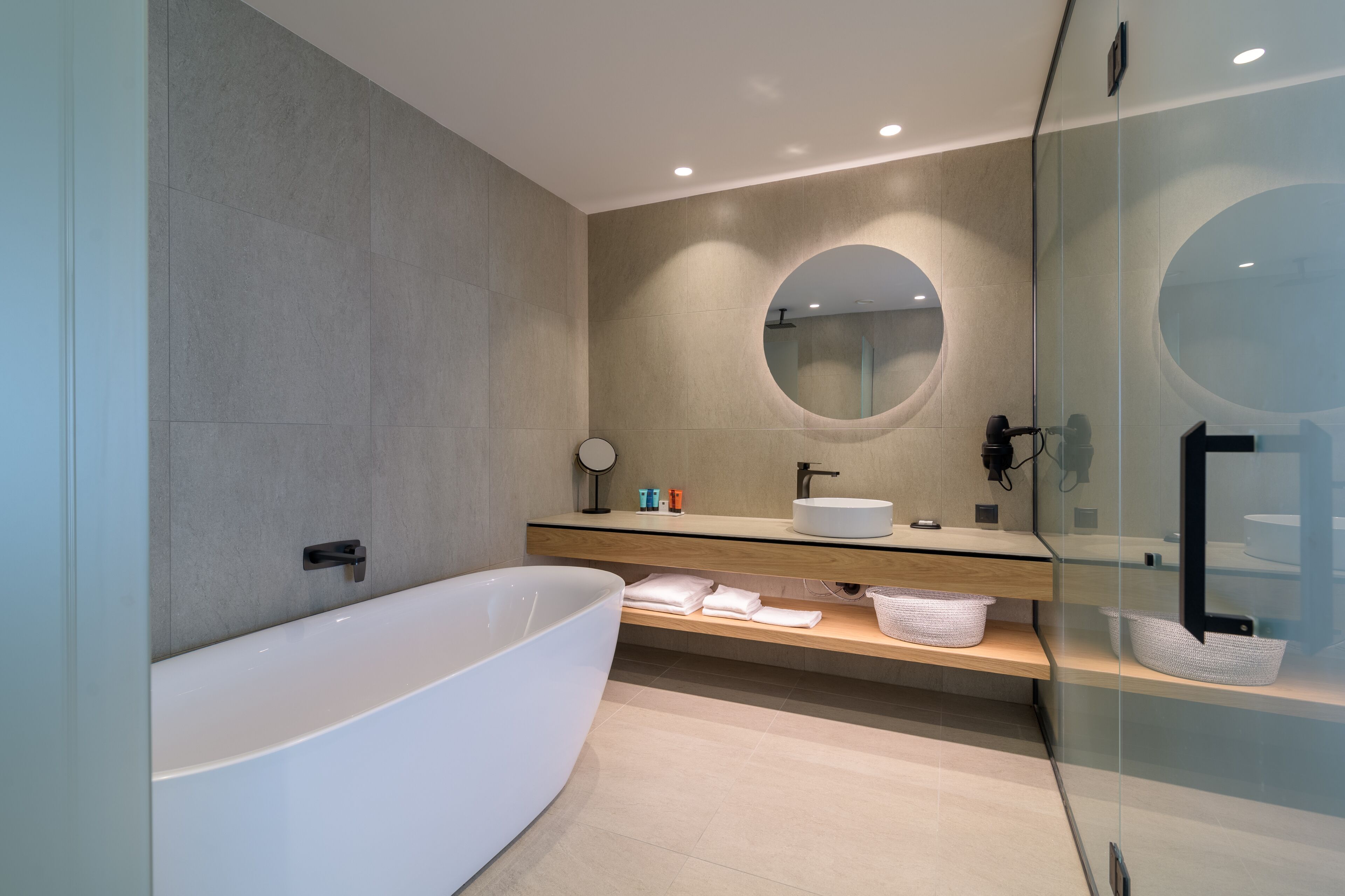 black sea 1 bedroom suit, sea view | bathroom | shower, rainfall showerhead, free toiletries, hair dryer