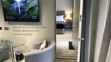 Luxury Double Room | Premium bedding, in-room safe, desk, laptop workspace