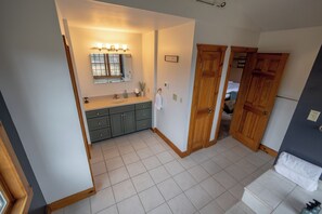 Interior - Adirondacks Getaway - Hiking Trails - Sauna - 5-Min from Lake - Pet-Friendly (Broadalbin)