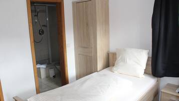 Einzelzimmer | Kostenloses WLAN, Bettwäsche