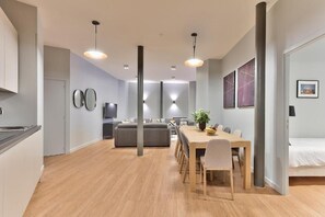 6 chambres, bureau, fer et planche Ă repasser, Wi-Fi gratuit