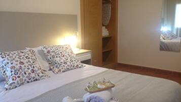 1 dormitorio, wifi, ropa de cama