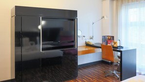Dobbeltrom – premium | Oppholdsområde | Flatskjerm-TV