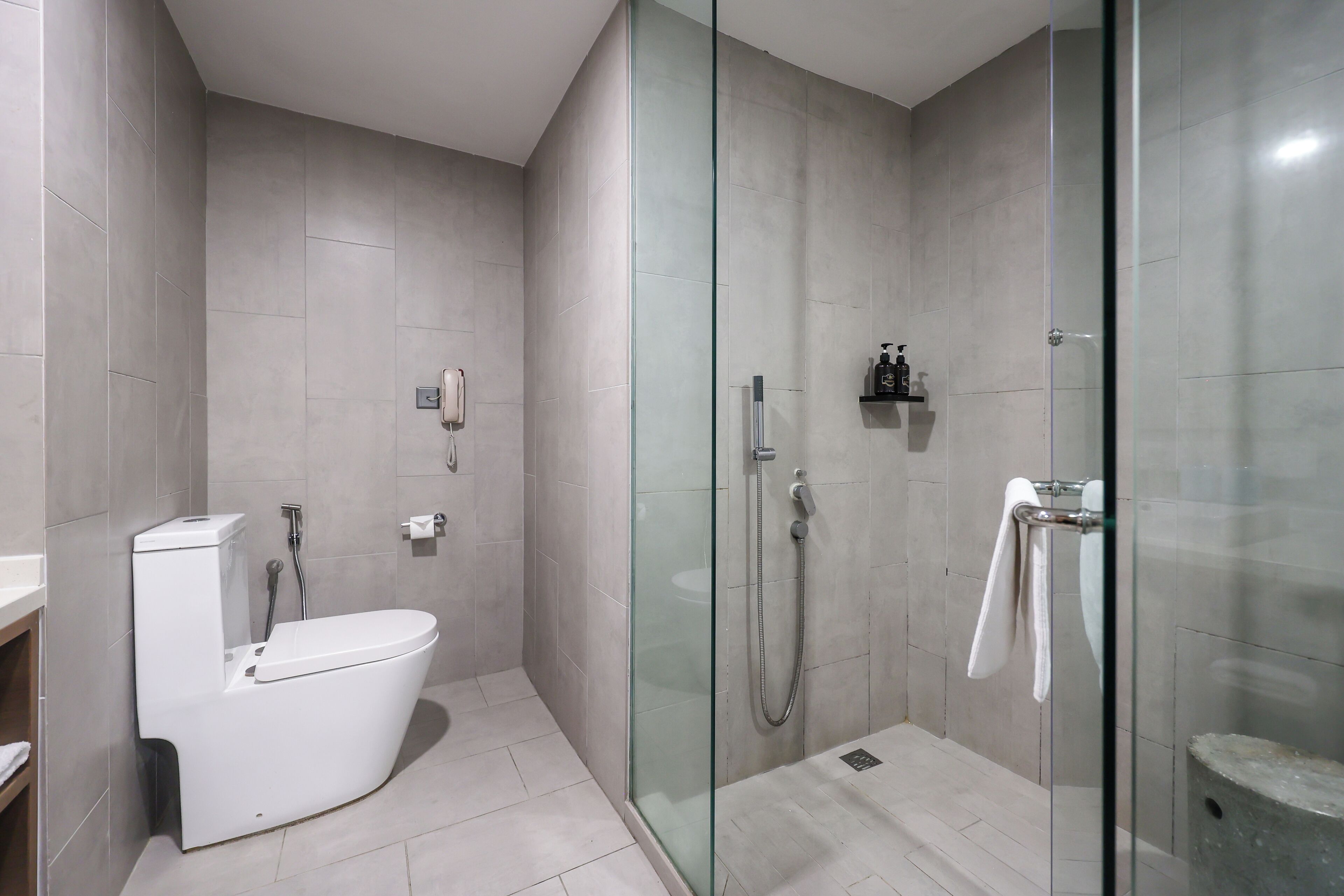 Superior Twin Room | Bilik Mandi | Kelengkapan dandanan diri percuma, pengering rambut, bidet 
