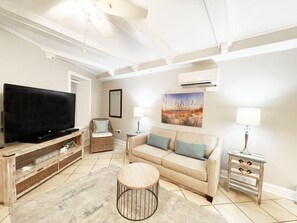 TV, DVD player