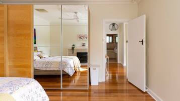 3 bedrooms, desk, blackout drapes, iron/ironing board