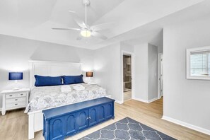 2 bedrooms, iron/ironing board, travel crib, free WiFi