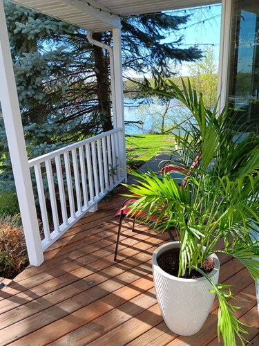 Robin's Roost - A Lofted Condo on the Wisconsin River