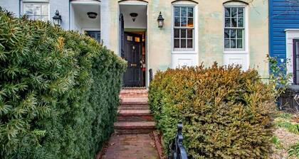 Heart of Capitol Hill Row House, Luxury & Location