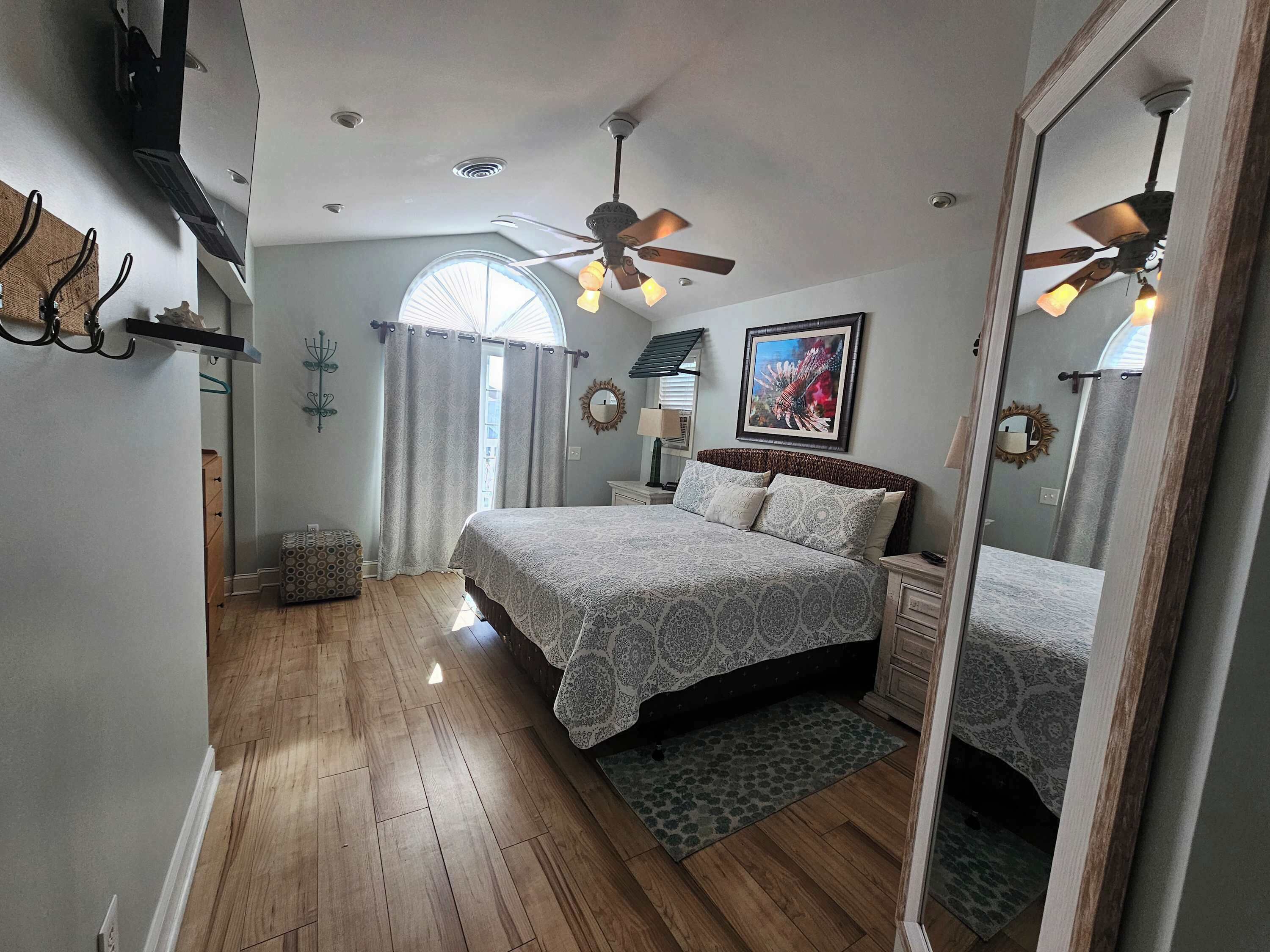4 bedrooms, WiFi, bed sheets