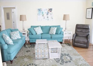 TV, offices - Cojo Cabana- Channel Home (North Myrtle Beach)