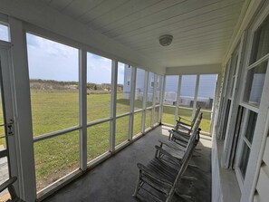 Terrace/patio - Cool Air Cottage Downstairs OF Duplex (North Myrtle Beach)