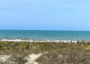 On the beach - Cool Air Cottage- Upstairs- Ocean Front Duplex (North Myrtle Beach)