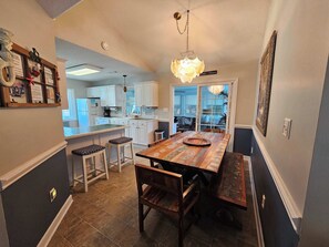 تناول الطعام