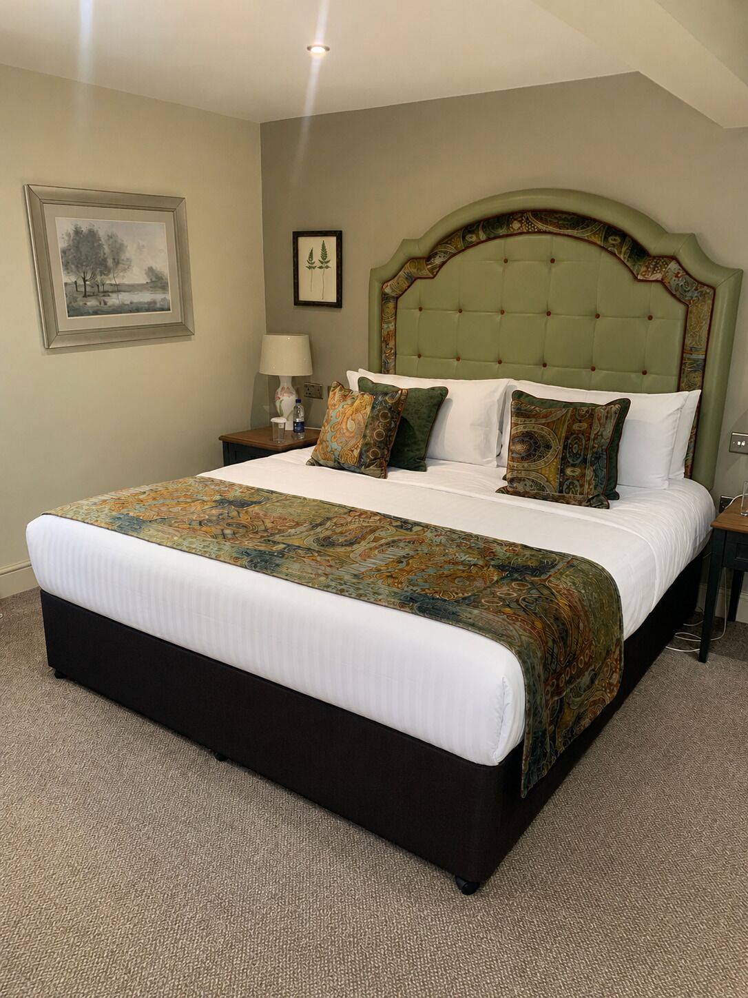 Deluxe Suite | Premium bedding, individually decorated, individually furnished, desk