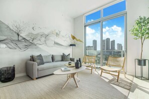 Fernseher, Arbeitsbereiche