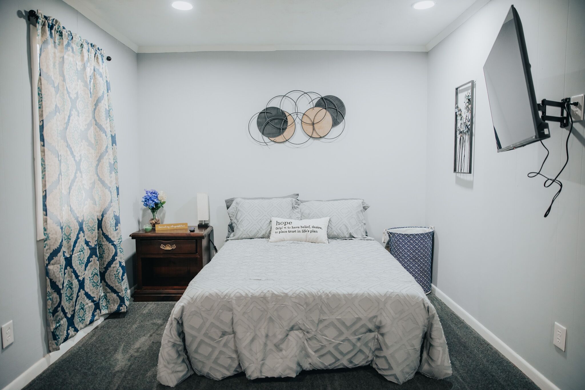 Home Away from Home! Located in Central Westlake!