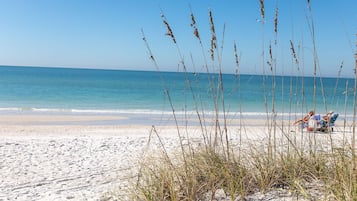 Plage à proximité, serviettes de plage