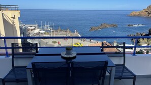 In-room dining - Sea and Sun 4 You - Horizonte Azul (Porto Moniz)