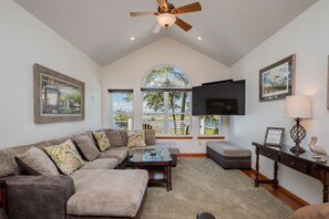 TV, tavolo da ping pong