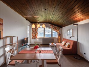 TV, table tennis, books - Apartment in Afritz near Ski Slopes (Afritz am See)