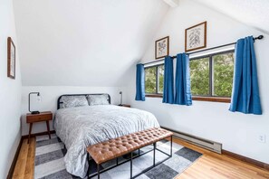 2 chambres, fer et planche à repasser, Wi-Fi, draps fournis