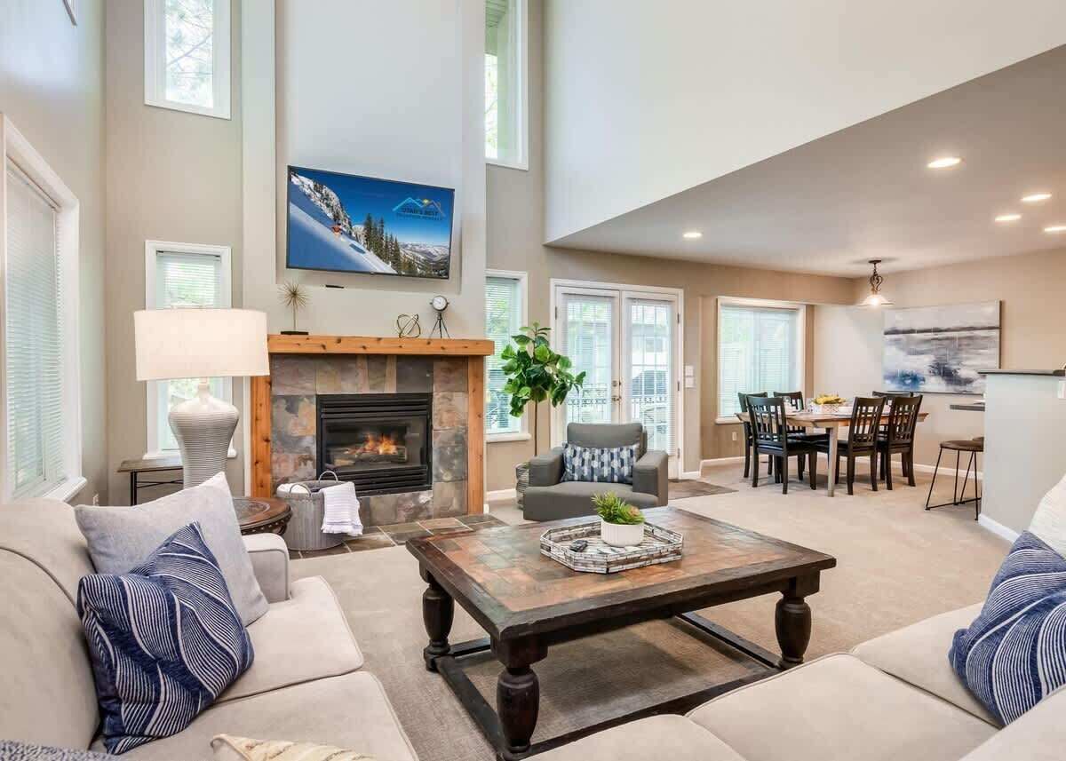 Smart TV, fireplace, video games, offices