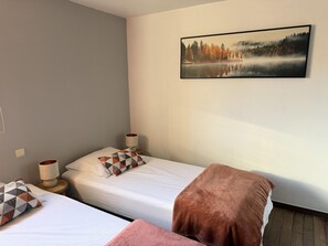 6 bedrooms, WiFi - Cottage in the heart of the Ardennes (Waimes)