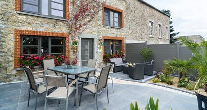 Scenic Retreat in Gimnée