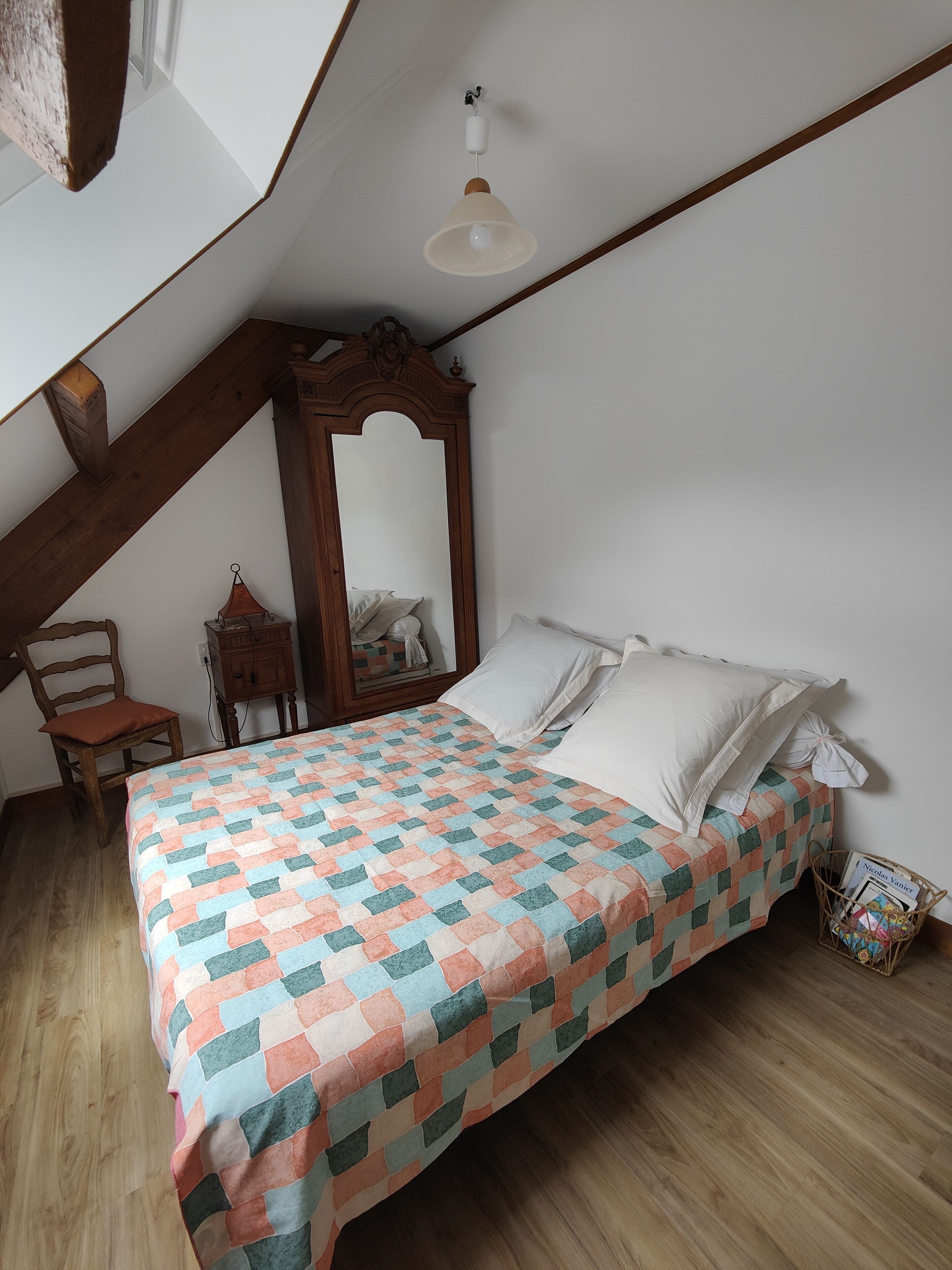 Chambre 1 (couchage 2 personnes) - vue côté jardin