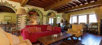 Spacious Retreat in Warizy