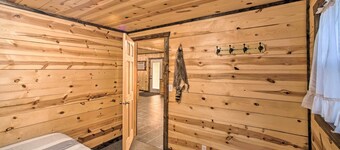 Rural Powersville Retreat w/ Lake Access & Porch!