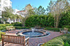 Property grounds - Stylish Grand Sandestin 6th Floor 1BR Condo - Renovated (Miramar Beach)