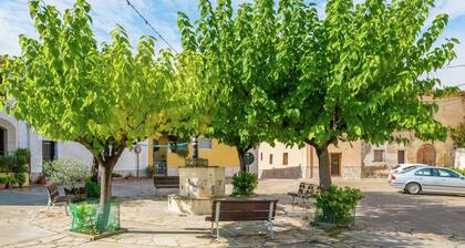 Casa en Pacs cerca del Castillo Sarroca