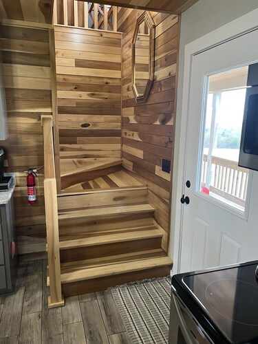 Cottage located on 200+ acre farm