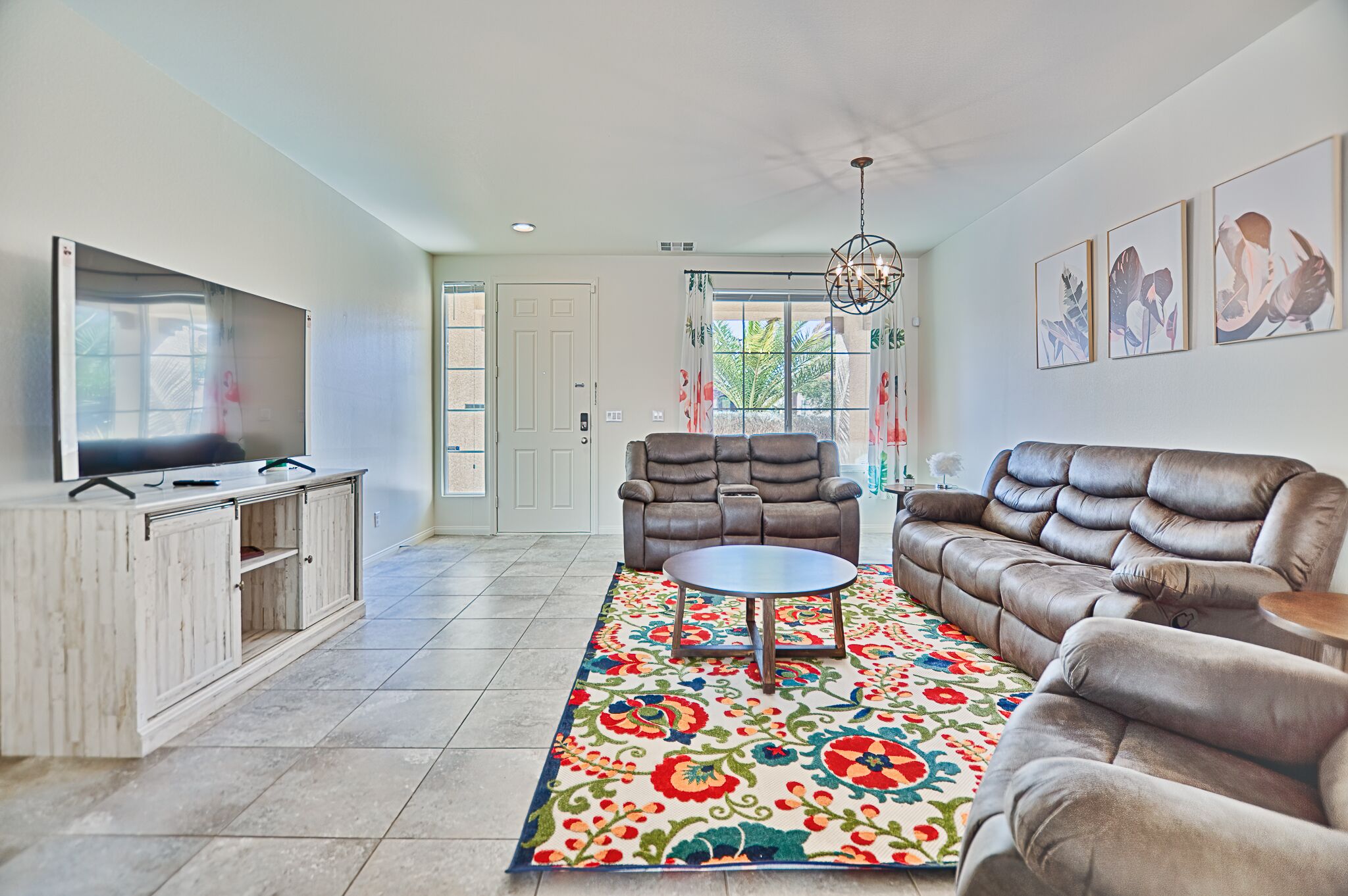 Newly renovated 2-story  5bedroom 3.5 bathroom house.