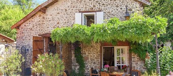 Cottage Bliss in Roussines