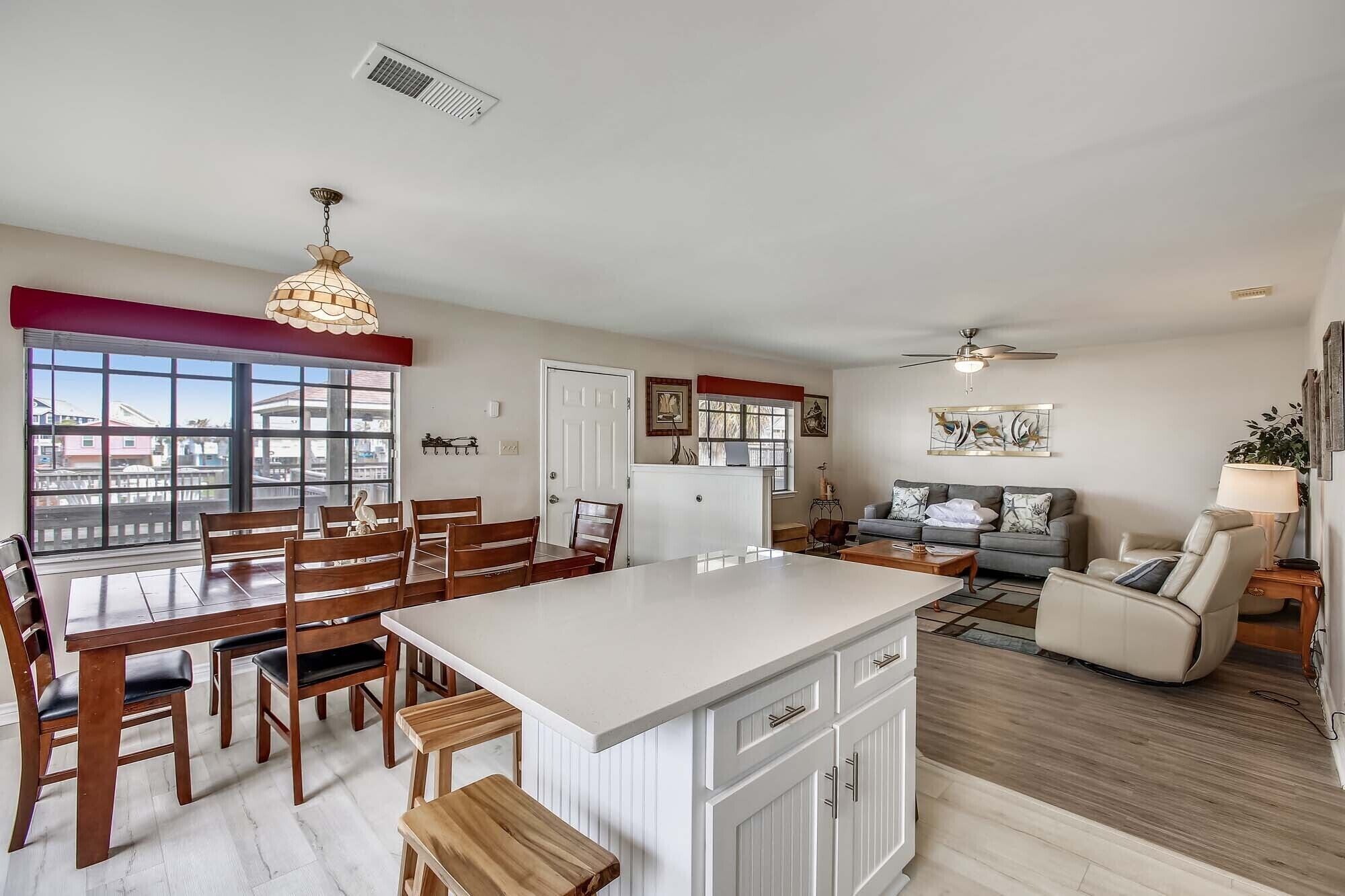 Heron's Nest | Pet-friendly, On Canal, & Boat Dock! - Galveston, TX