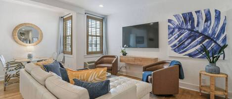 Smart TV, books, offices