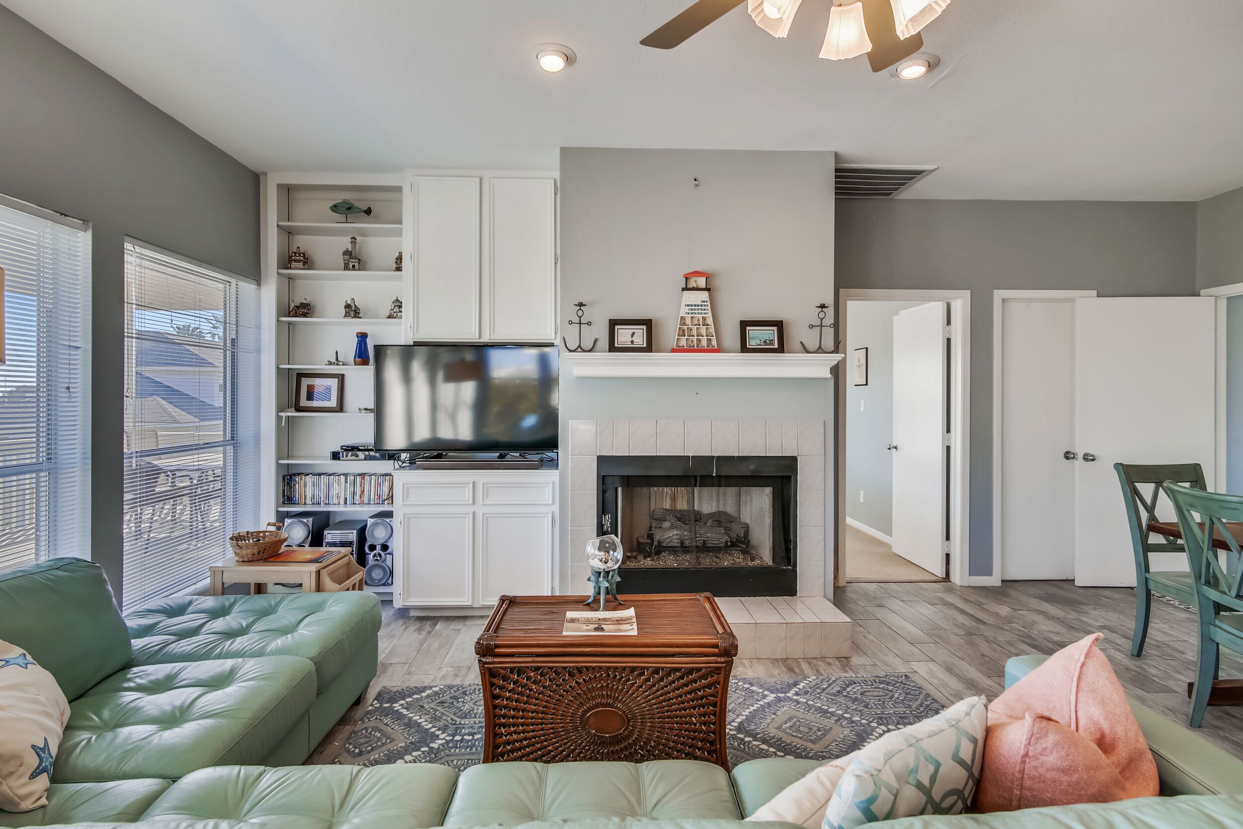 Mutiny on the Bounty | Beach View, Multiple Decks!