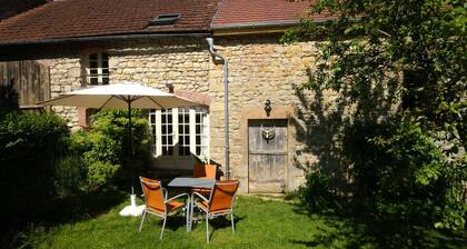 Maison à Saizy avec jardin pour contempler étoiles