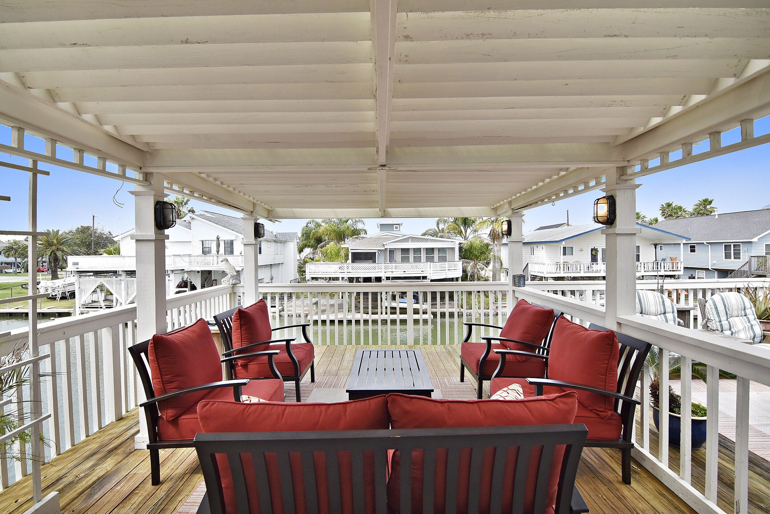 The Bent Rod | Pet Friendly, Canal Front, Bay View