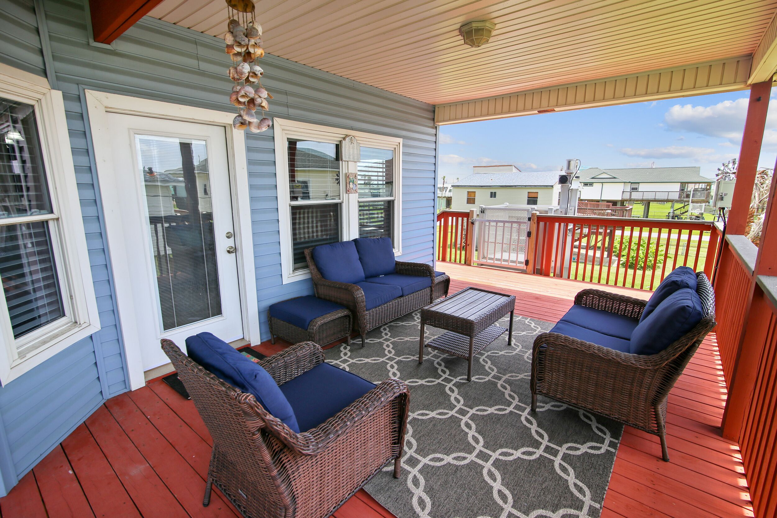 Vacay Vibes | Community Pool, Beach Access!