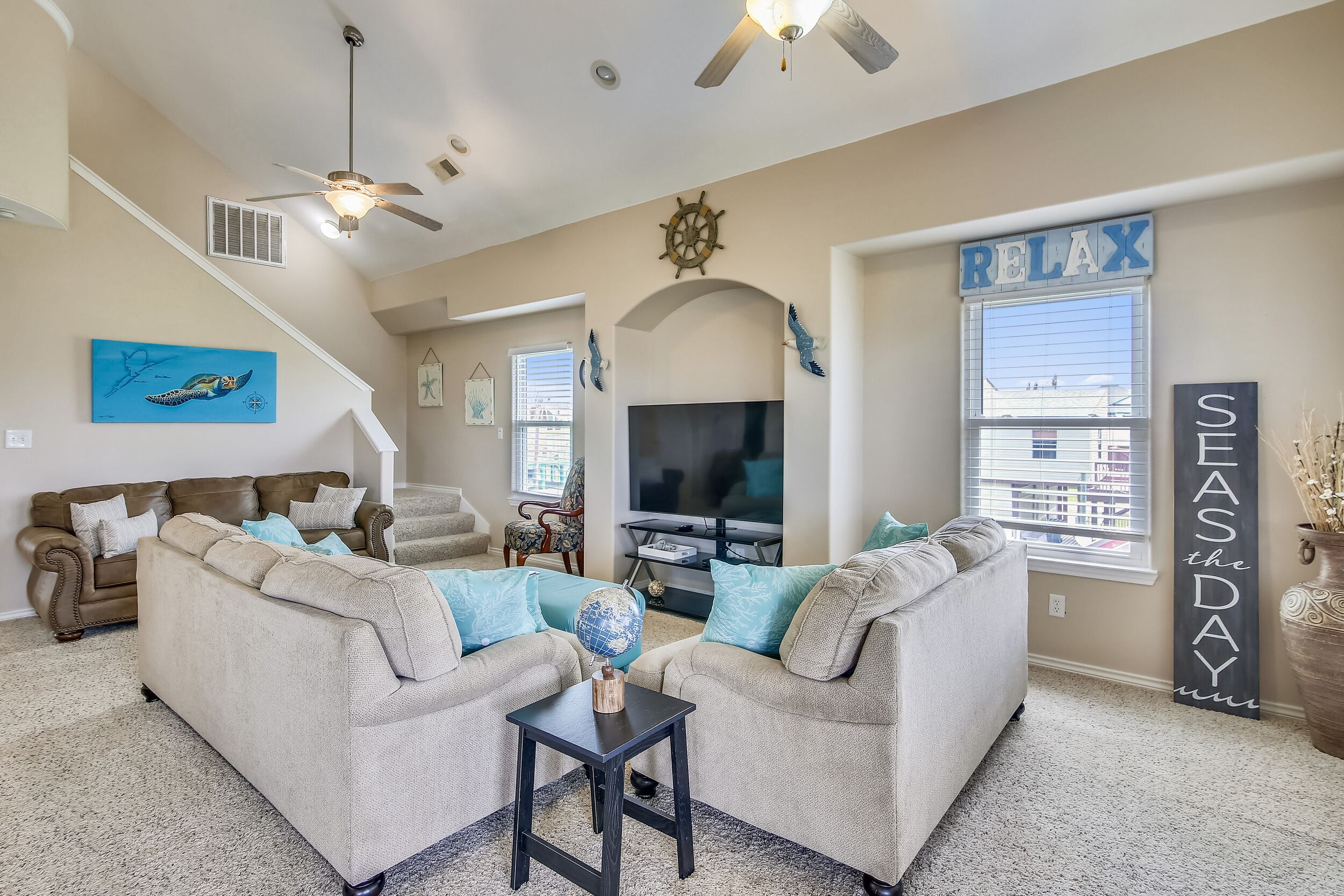 Vacay Vibes | Community Pool, Beach Access!