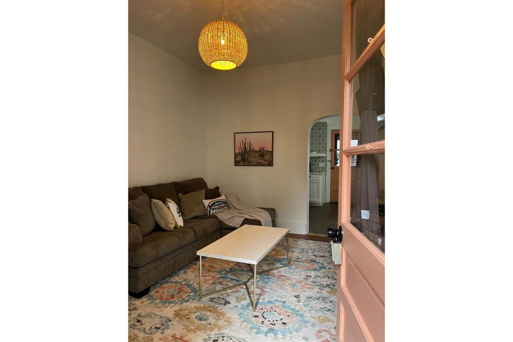 Precious Peach-2 br Boho home w/ fire pit!