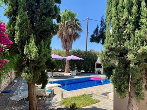 Pool - Villa in Loutra with Sea Views & Near Sandy Beach (Loutra)