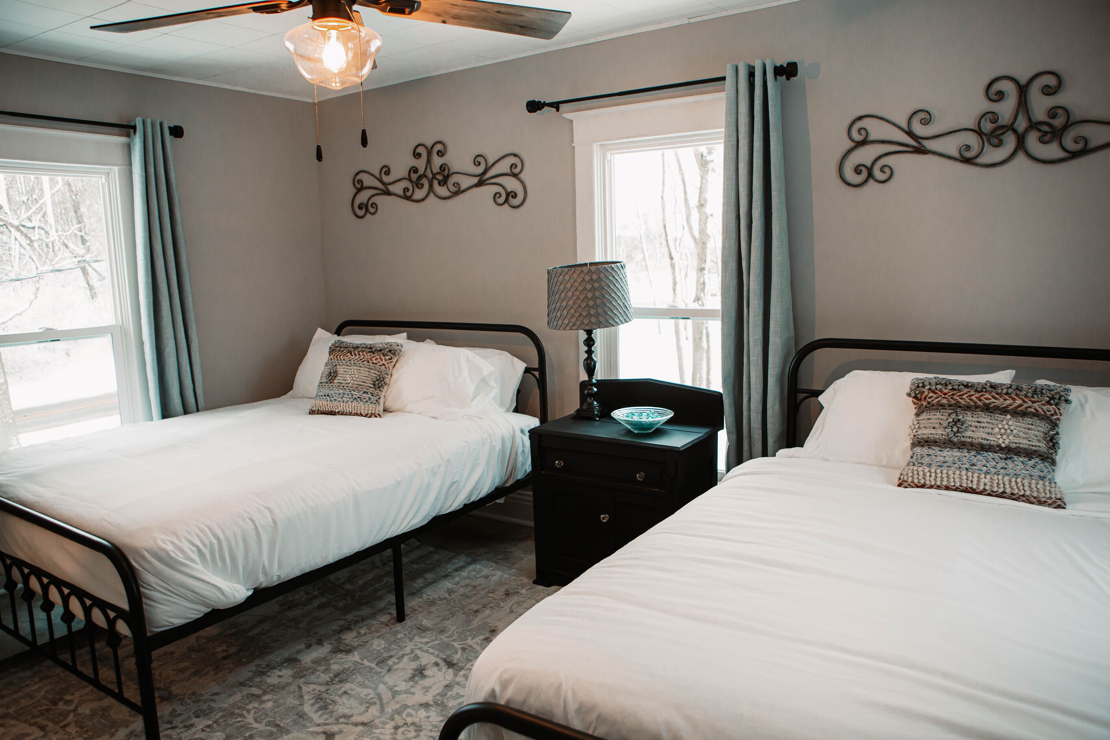 Deer Ridge - A peaceful 10 Acre Wooded Retreat