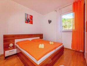 2 bedrooms, WiFi - Farm Stay in Croatia with Pool & Forest Views (Dramalj)