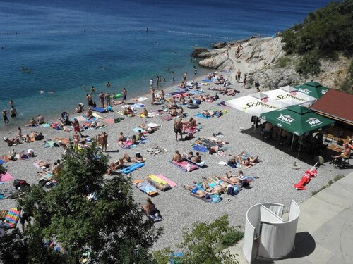 Wohnung in Senj nahe Meer und Pool