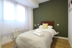 3 Schlafzimmer, Bügeleisen/Bügelbrett, Reisekinderbett, WLAN